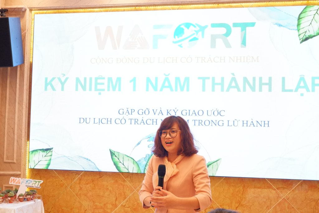 Cô Chu Khánh Linh, Phó trưởng khoa Du lịch ĐH Văn hóa TP.HCM chia sẻ tại sự kiện